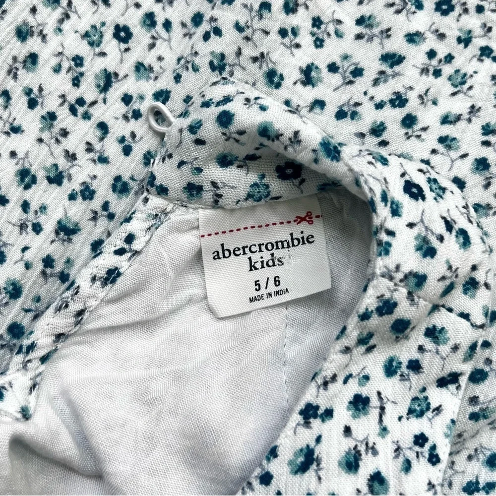 Abercrombie Kids White & Blue Floral Sleeveless Cotton Summer Top Size 5/6